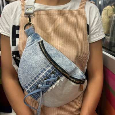 sac banane lace porté